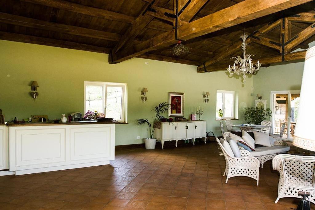 Agriturismo Borgo Serafino 曼贡 外观 照片