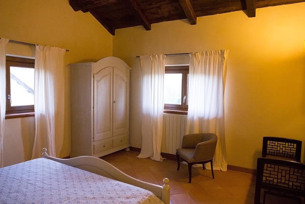 Agriturismo Borgo Serafino 曼贡 客房 照片